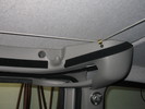 Klettklebeband oberhalb Tre und Fenster